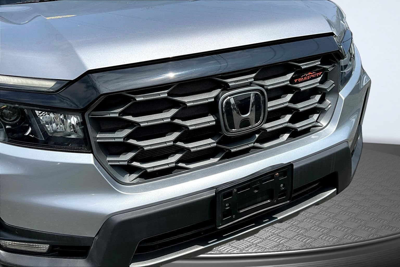Used 2022 Honda Passport TrailSport image 32