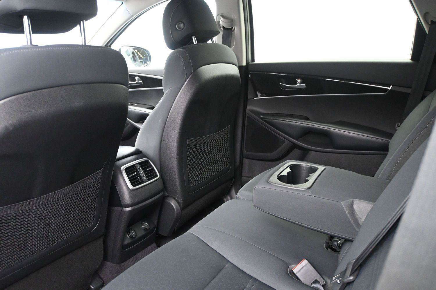 Used 2017 Kia Sorento AWD w/ LX Convenience Package image 11