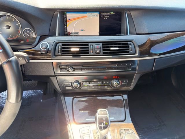 Used 2016 BMW 528i Sedan image 2