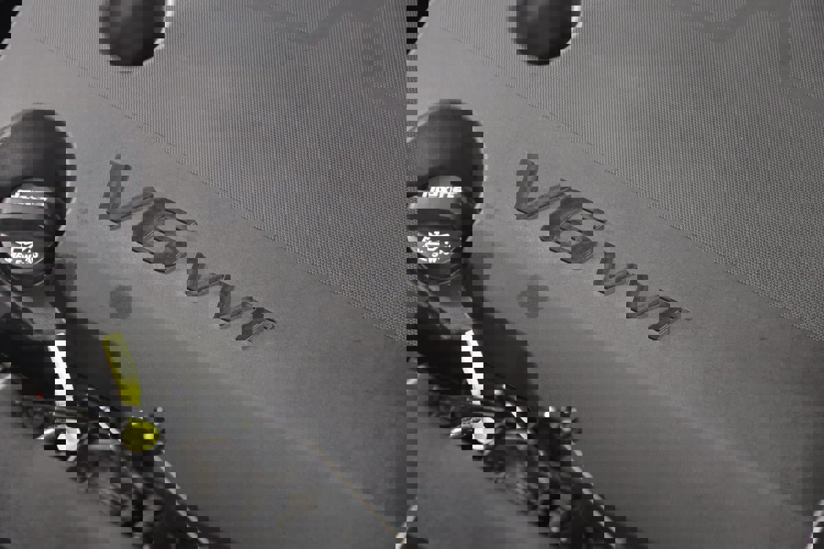 Used 2023 Chevrolet Traverse LT w/ LPO, Cargo Package image 18