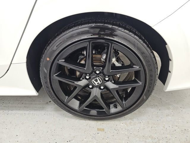 Used 2025 Honda Civic Sport image 10
