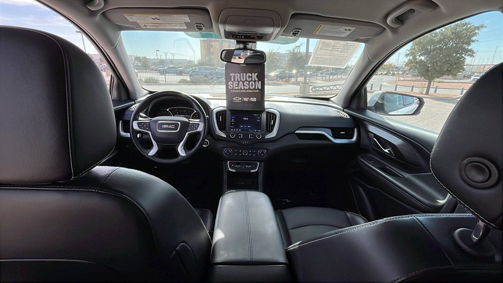 Certified 2024 GMC Terrain SLT image 25