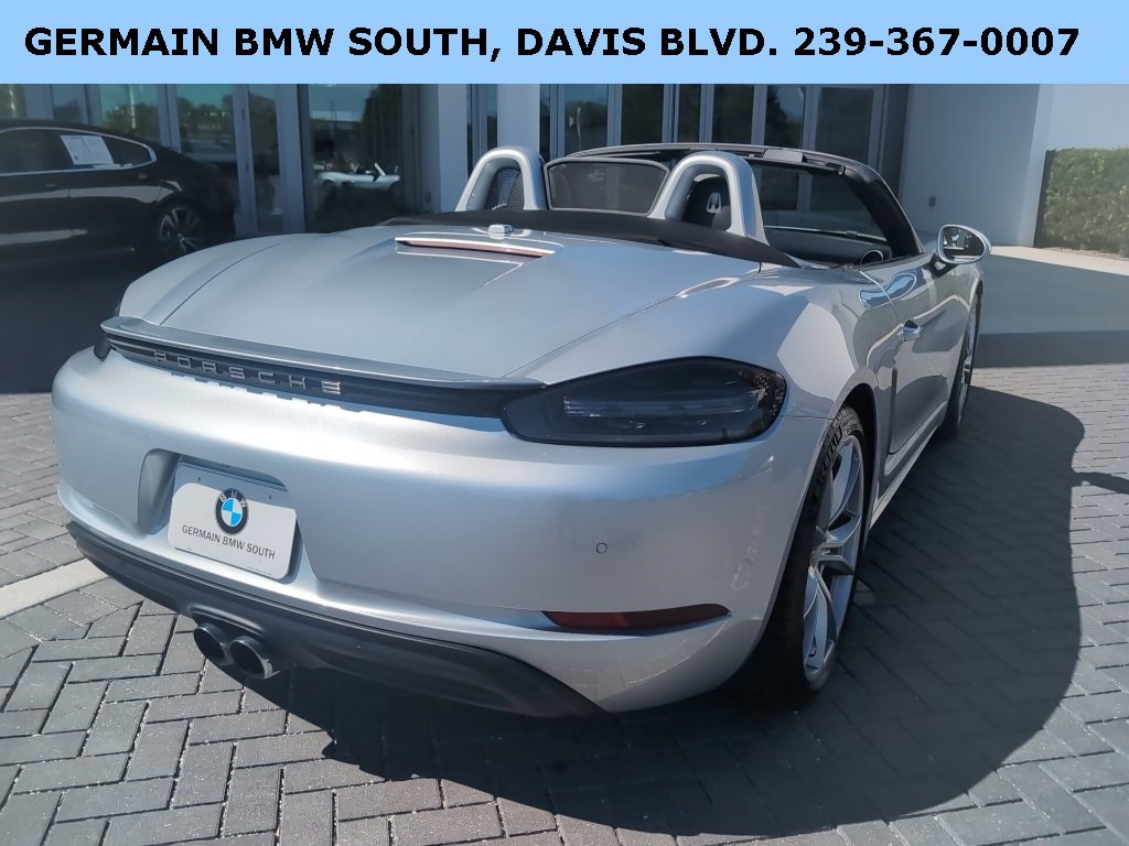 Used 2017 Porsche 718 Boxster S image 6