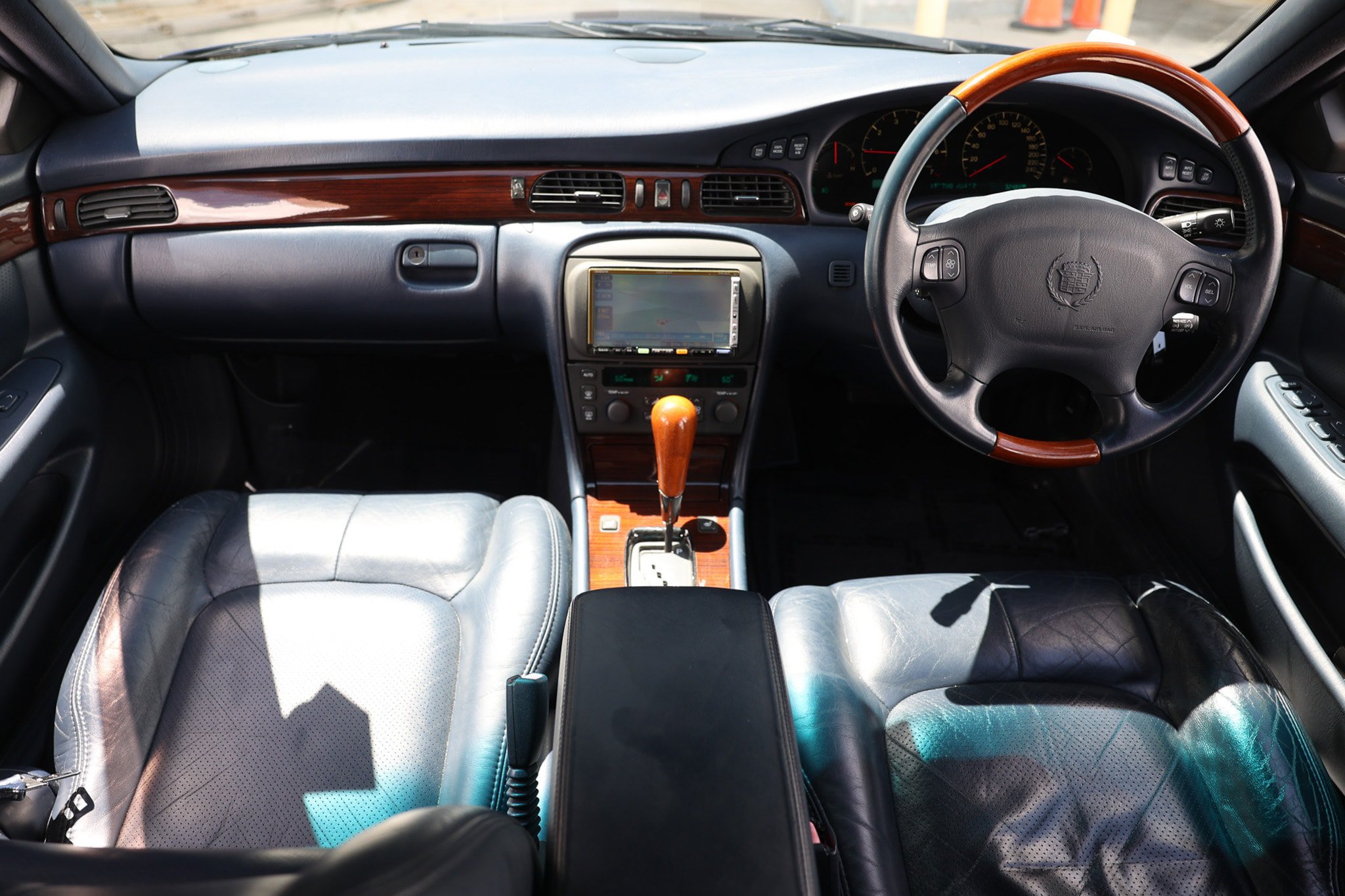 Used 1999 Cadillac Seville STS FWD image 2