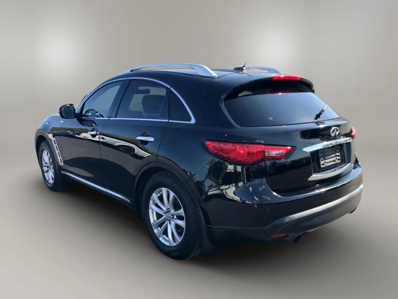 Used 2009 INFINITI FX35 AWD w/ Navigation Pkg image 3