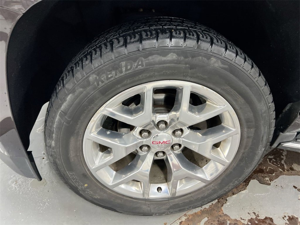 Used 2015 GMC Yukon SLT image 26