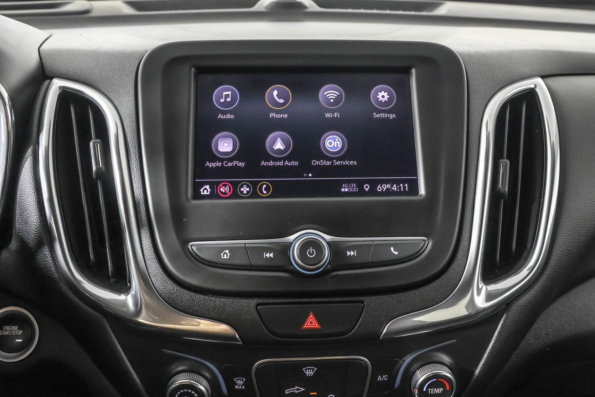 Used 2020 Chevrolet Equinox LT image 28