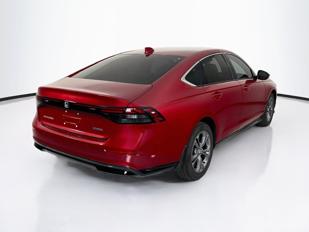 Certified 2025 Honda Accord EX-L image 5