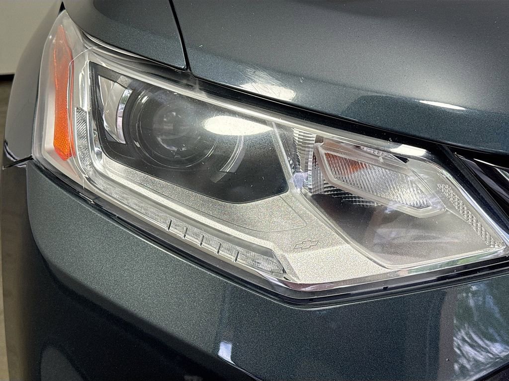Used 2019 Chevrolet Traverse RS w/ LPO, Floor Liner Package AWD/4WD image 40