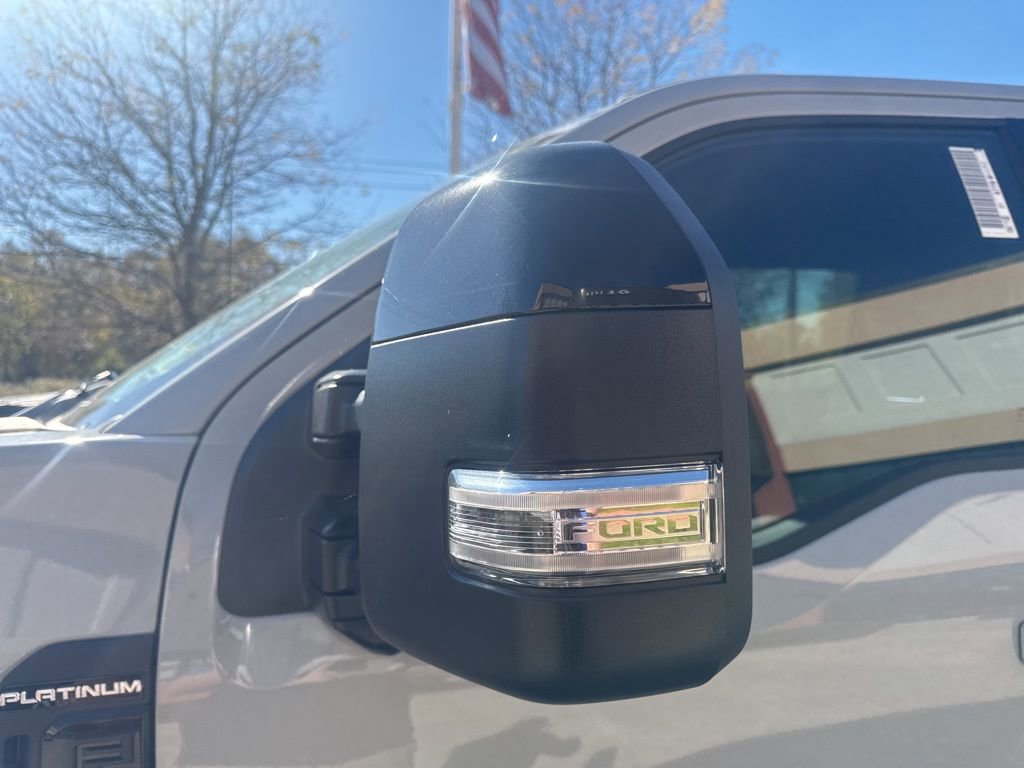 New 2026 Ford F350 Platinum w/ Tremor Off-Road Package image 15