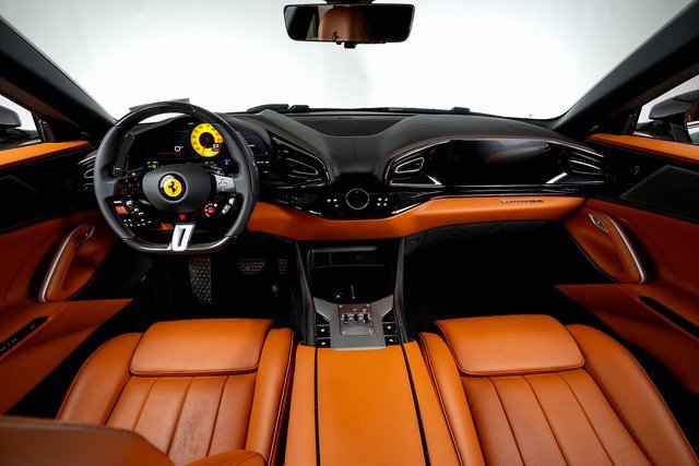 Used 2025 Ferrari Purosangue image 36
