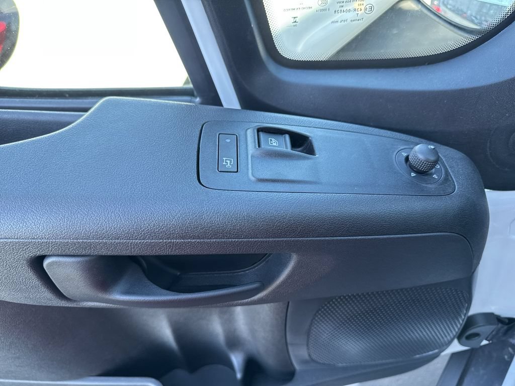 New 2024 RAM ProMaster 3500 w/ Delivery Van Package FWD image 19