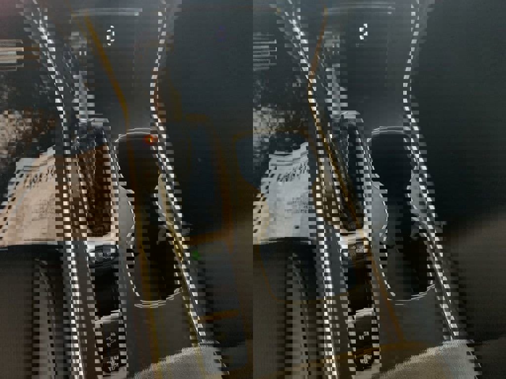 Used 2020 Honda Accord Sport image 19