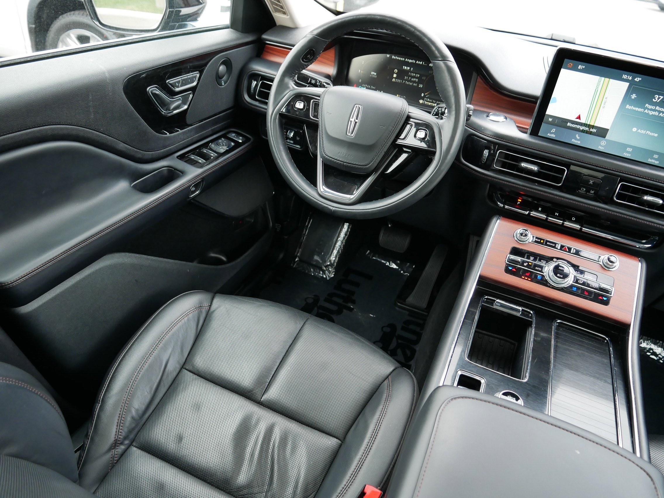 Used 2022 Lincoln Aviator Reserve w/ Elements Package Plus image 9