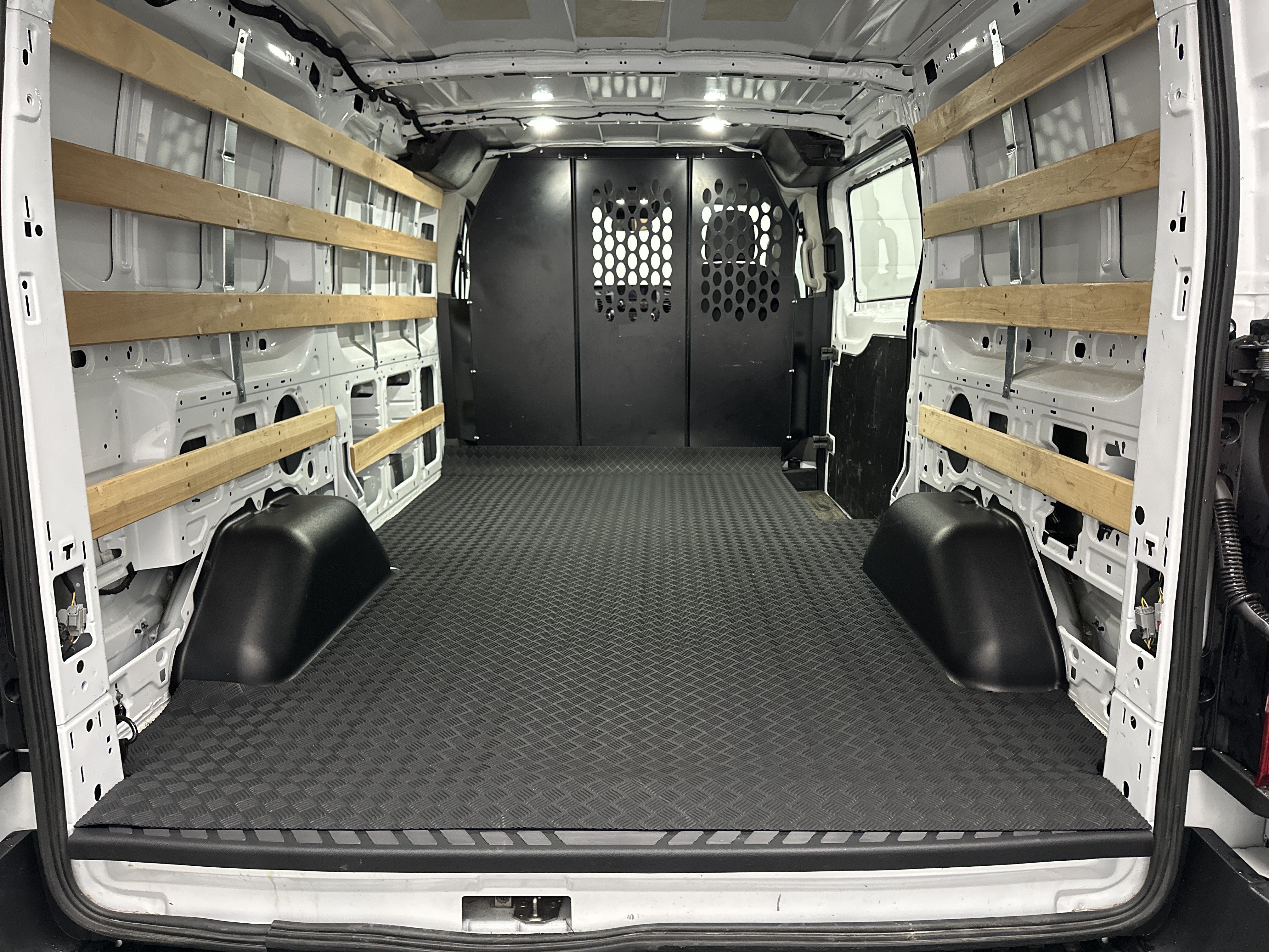 Used 2025 Ford Transit 250 Low Roof w/ Exterior Upgrade Package RWD image 14