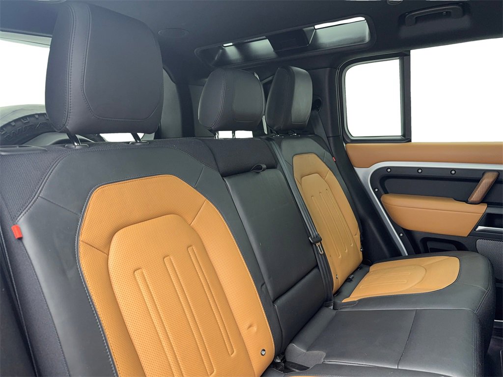 Used 2022 Land Rover Defender 110 X image 46