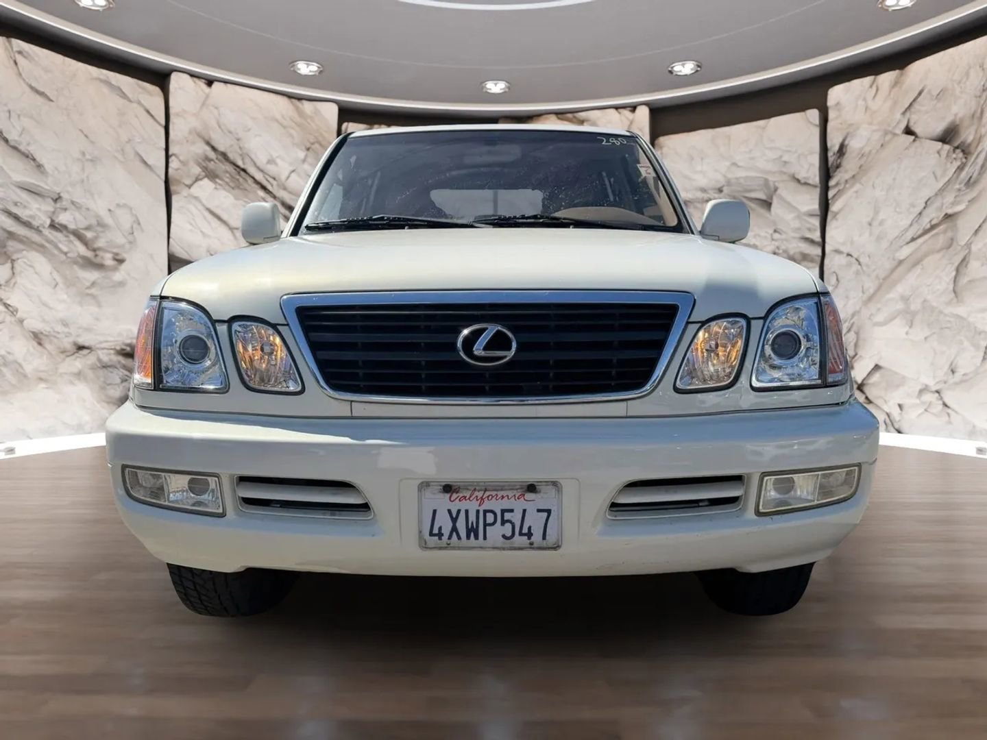Used 1999 Lexus LX 470 4WD image 2