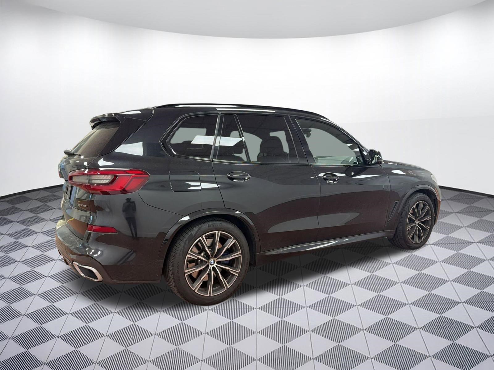 Used 2019 BMW X5 xDrive40i w/ M Sport Package image 7