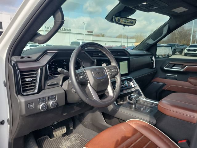 Used 2025 GMC Sierra 1500 Denali Ultimate image 16