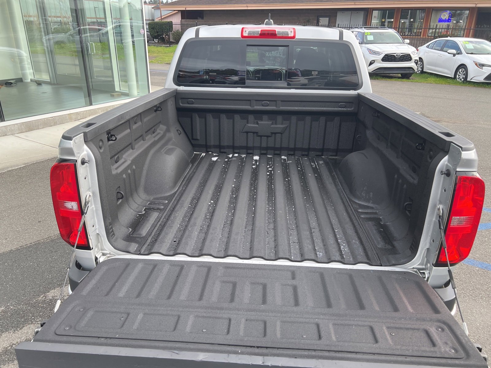 Used 2017 Chevrolet Colorado Z71 image 8