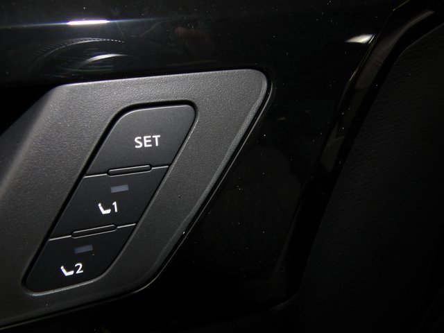 New 2025 Mitsubishi Outlander SEL image 20