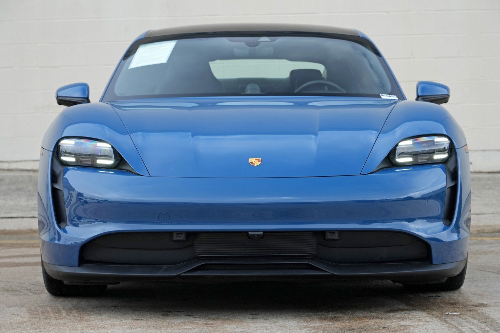 Used 2021 Porsche Taycan RWD image 7