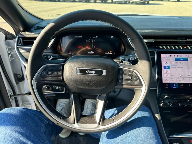 Used 2024 Jeep Grand Cherokee L Limited w/ Black Appearance Package AWD/4WD image 40
