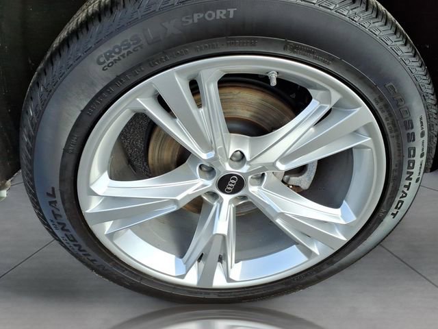 Used 2023 Audi Q8 Premium w/ Convenience Package image 7