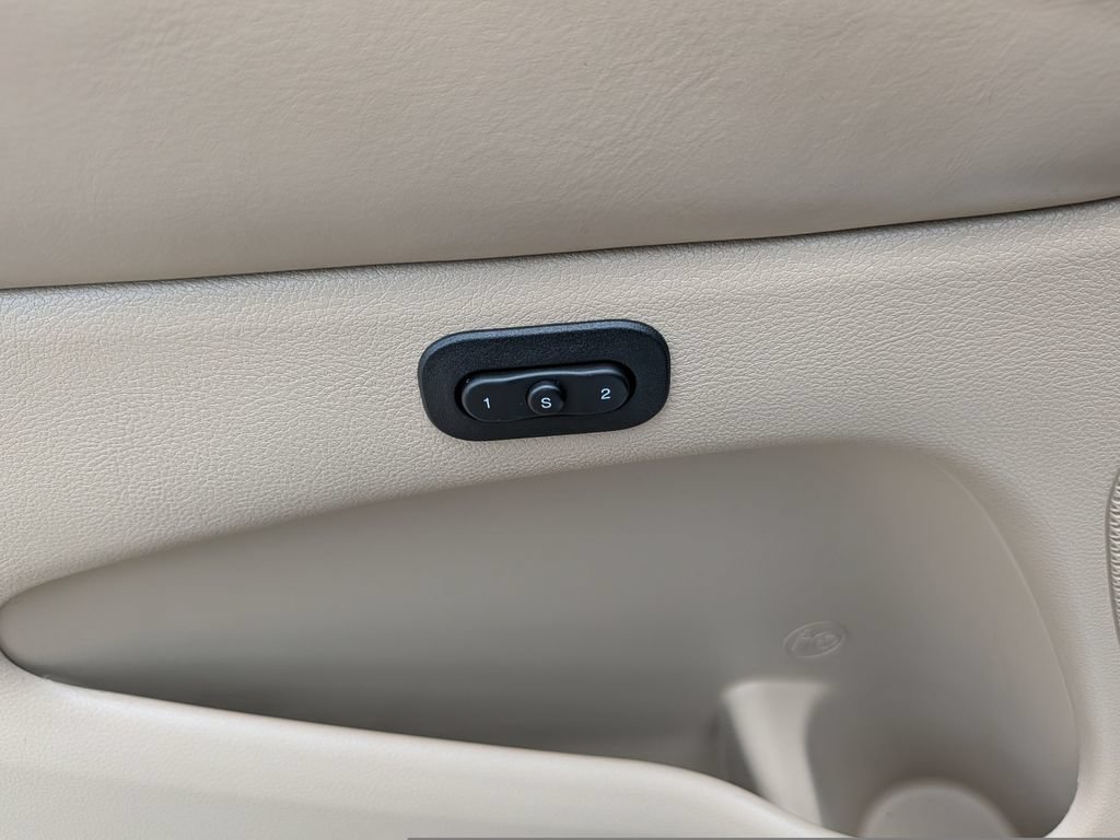Used 2018 Dodge Durango Citadel w/ Technology Group RWD image 22