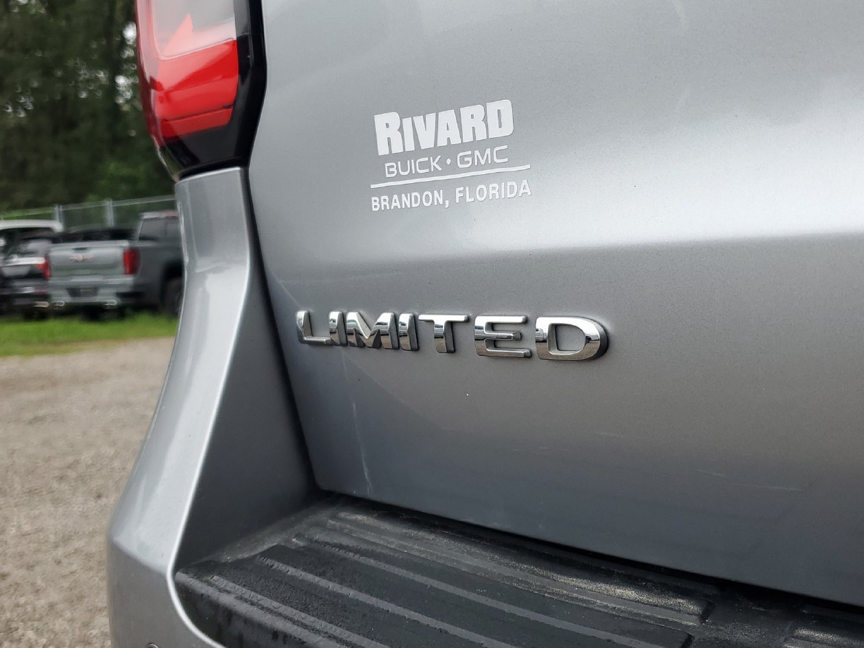 Used 2024 Ford Expedition Limited RWD image 8