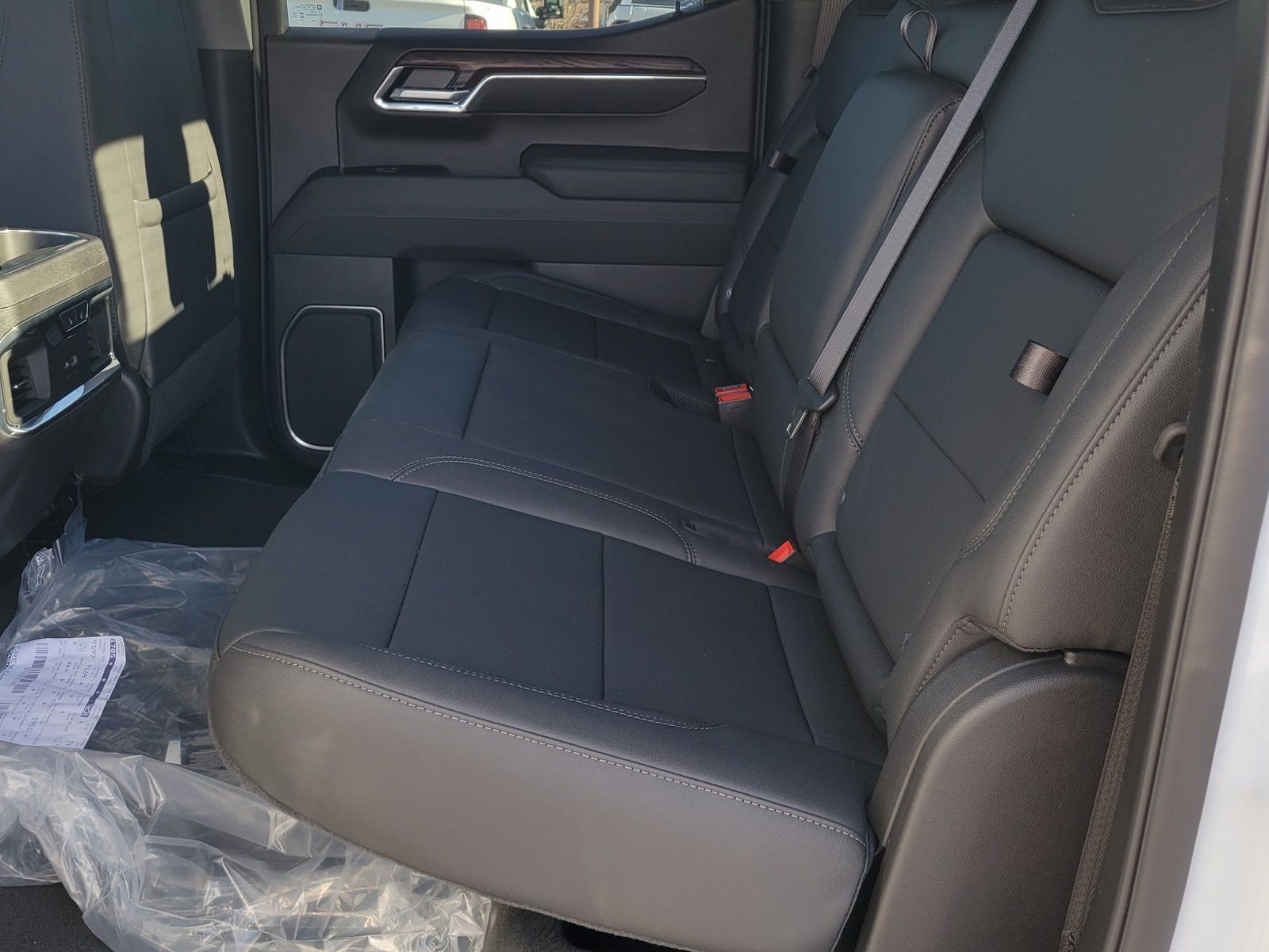 New 2026 GMC Sierra 1500 SLT w/ SLT Premium Package image 7