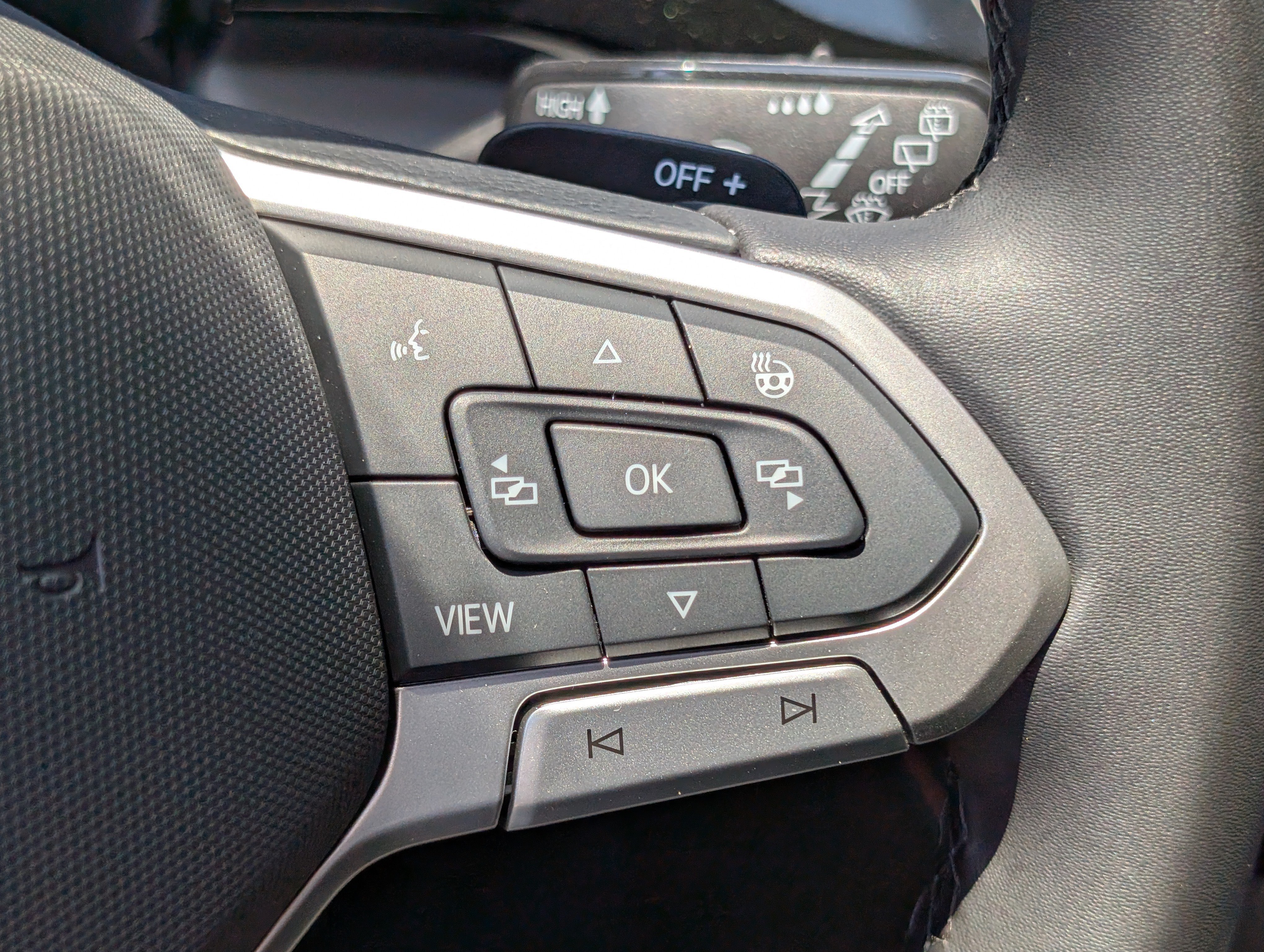 New 2026 Volkswagen Atlas Peak Edition AWD/4WD image 24