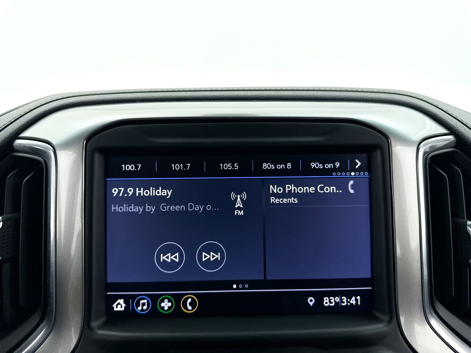 Used 2022 Chevrolet Silverado 2500 LT w/ Convenience Package image 22