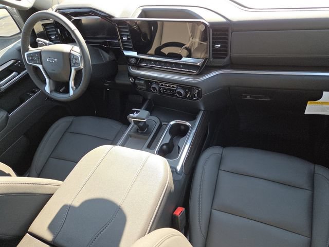 New 2026 Chevrolet Silverado 1500 RST w/ Dark Appearance Package AWD/4WD image 22