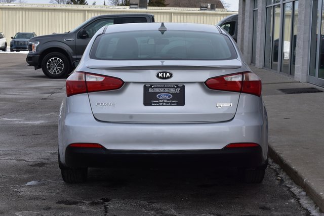 Used 2016 Kia Forte LX image 5