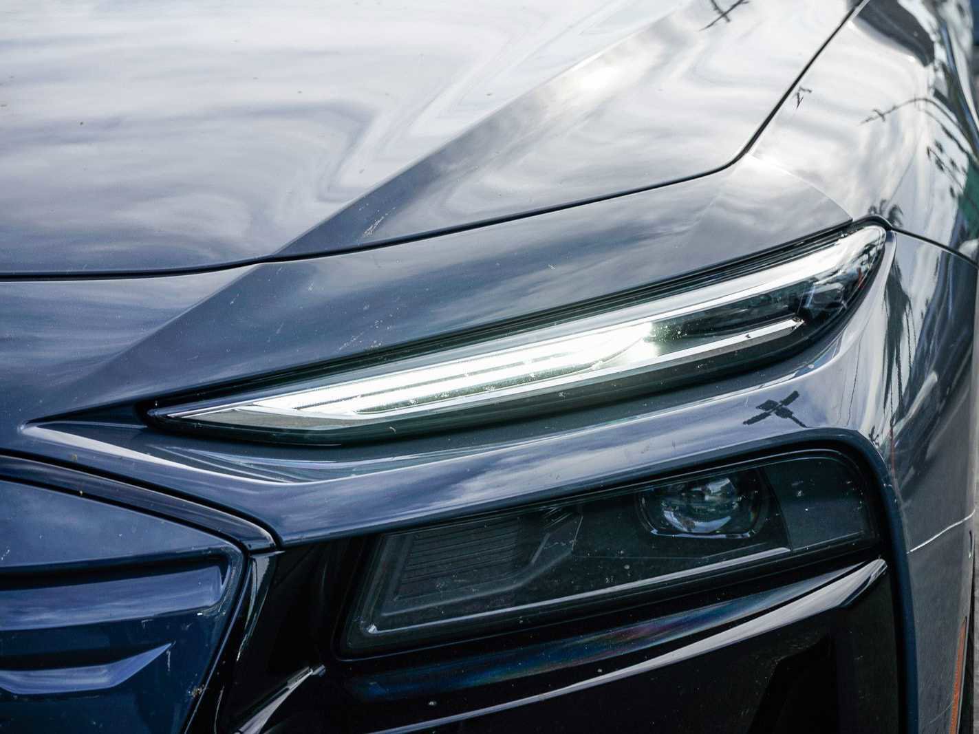 Used 2025 Audi A6 e-tron Premium w/ Convenience Package image 7