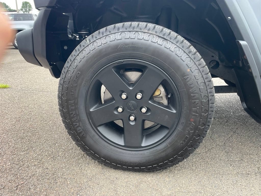 Used 2021 Jeep Gladiator Sport w/ Trailer Tow Package AWD/4WD image 19