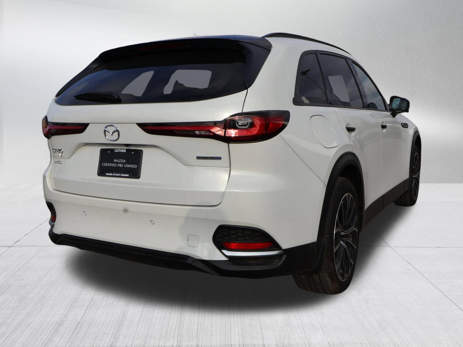 Certified 2025 MAZDA CX-70 Plug-In Hybrid w/ Premium Pkg image 7