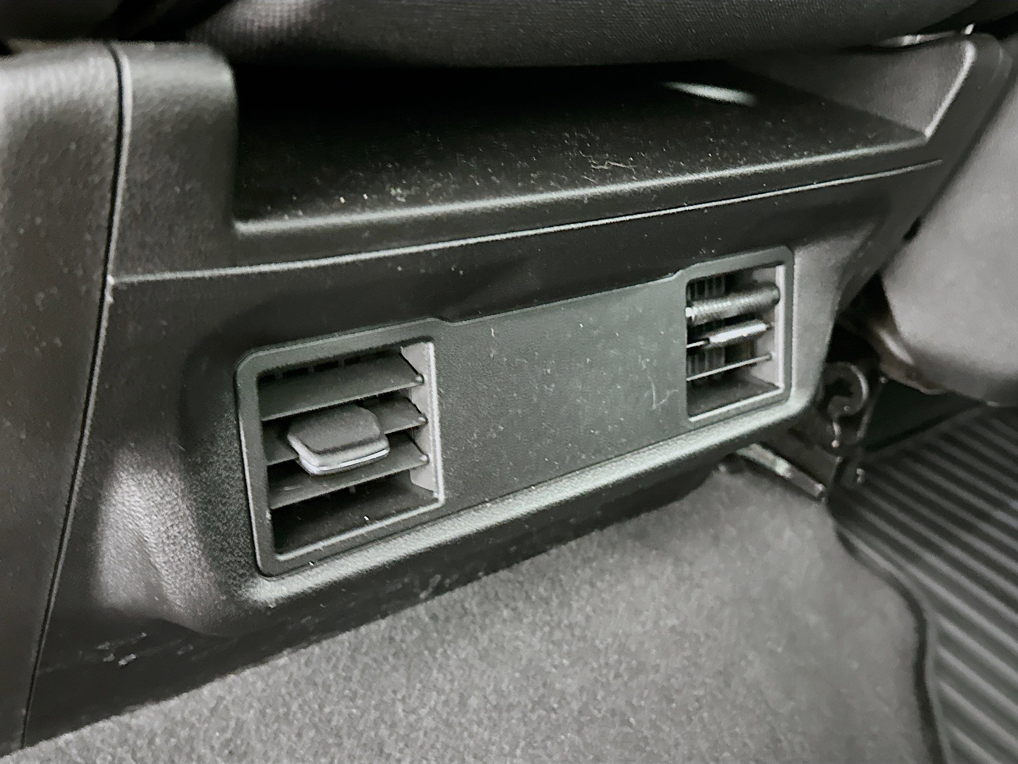 Used 2022 Chevrolet Silverado 1500 Custom image 26