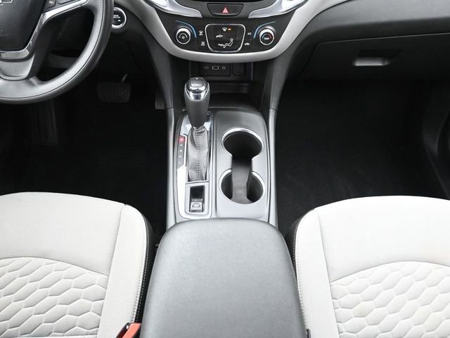 Used 2021 Chevrolet Equinox LS w/ LS Convenience Package image 24
