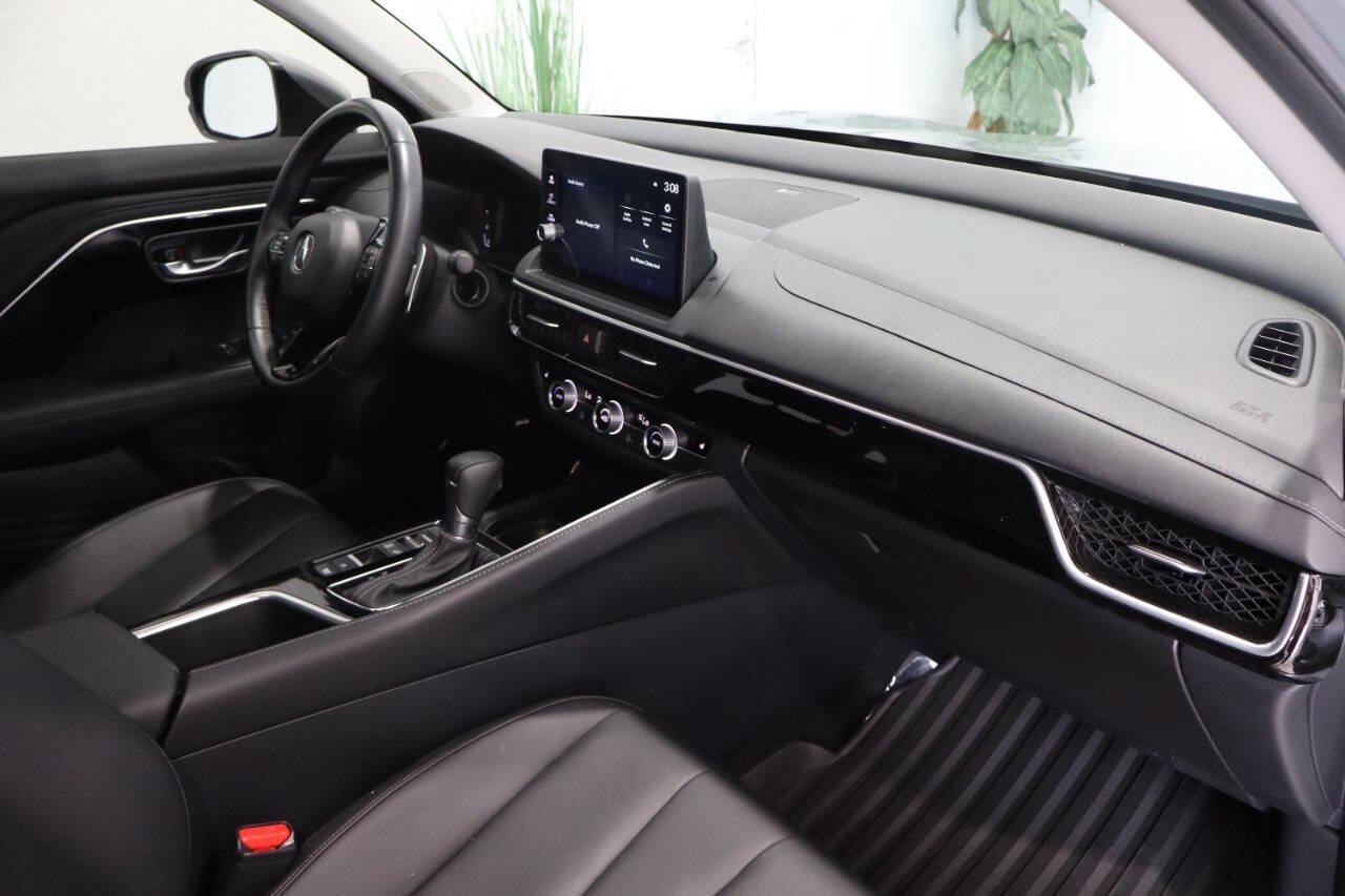Used 2025 Acura ADX FWD image 9
