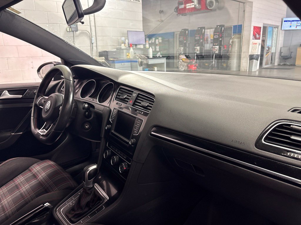 Used 2017 Volkswagen GTI S FWD image 26