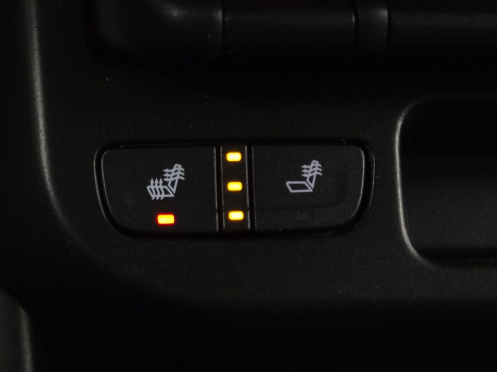 Used 2022 GMC Canyon Elevation w/ Elevation Premium Package image 7