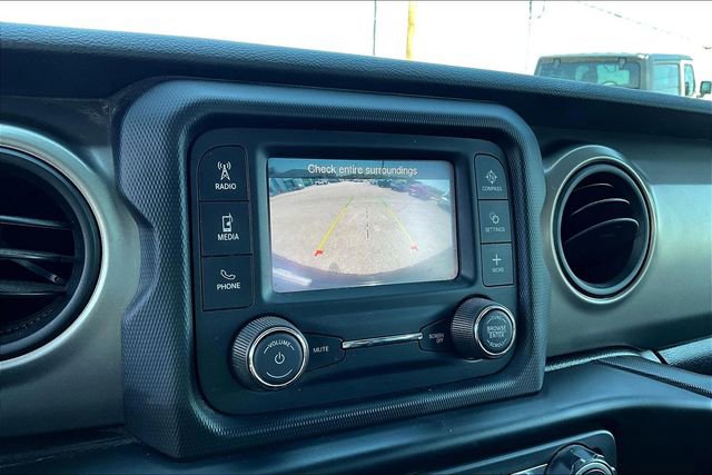 Used 2021 Jeep Wrangler Unlimited Sport AWD/4WD image 13