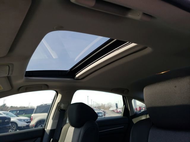 Used 2018 Honda Accord EX image 27