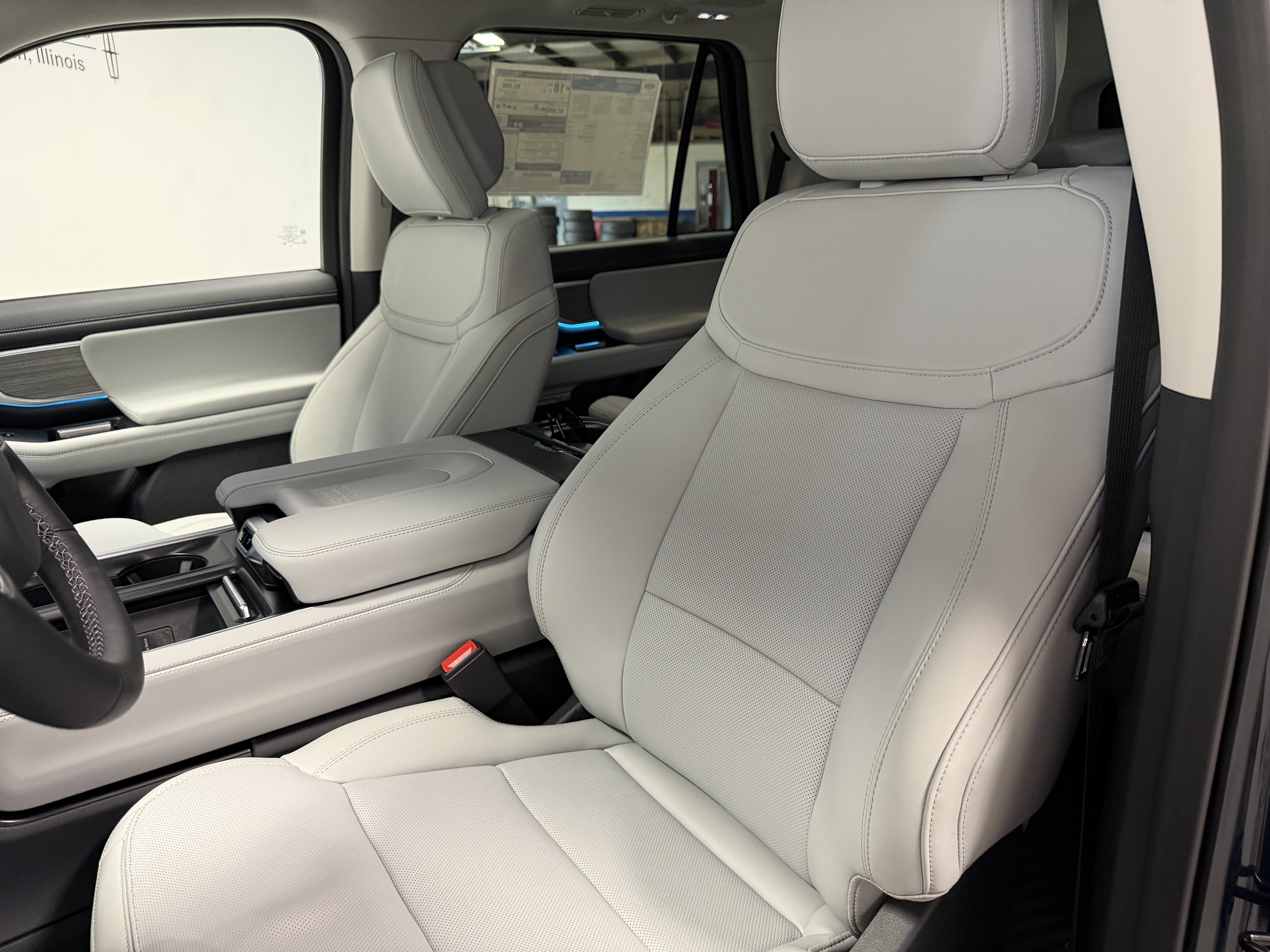 New 2027 Ford Expedition Platinum AWD/4WD image 22