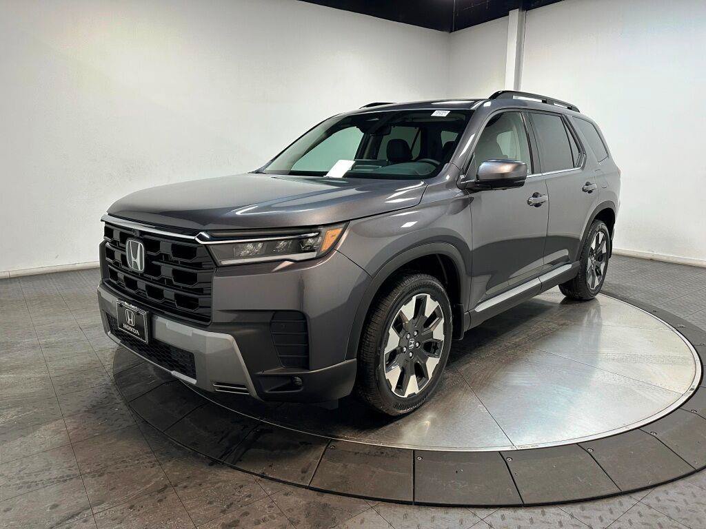 New 2026 Honda Pilot Touring image 1