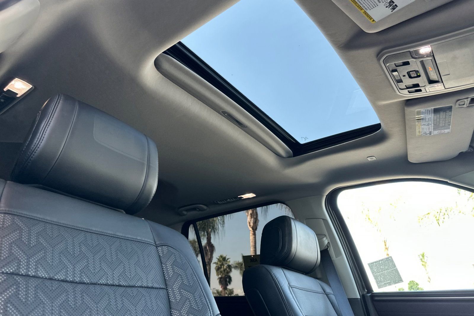 Used 2024 Toyota Sequoia SR5 w/ SR5 Premium Package AWD/4WD image 19