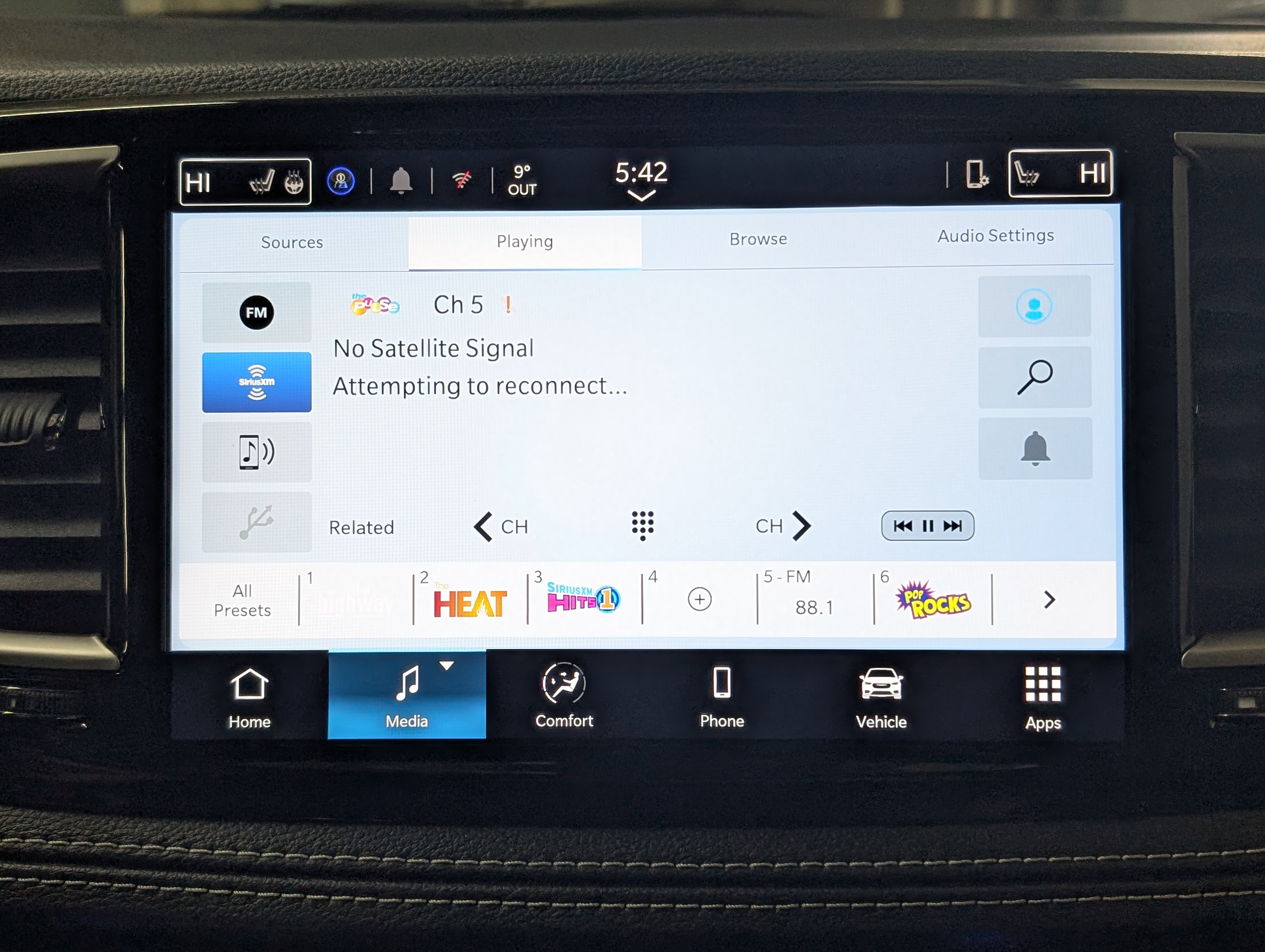 New 2026 Chrysler Pacifica Select image 23