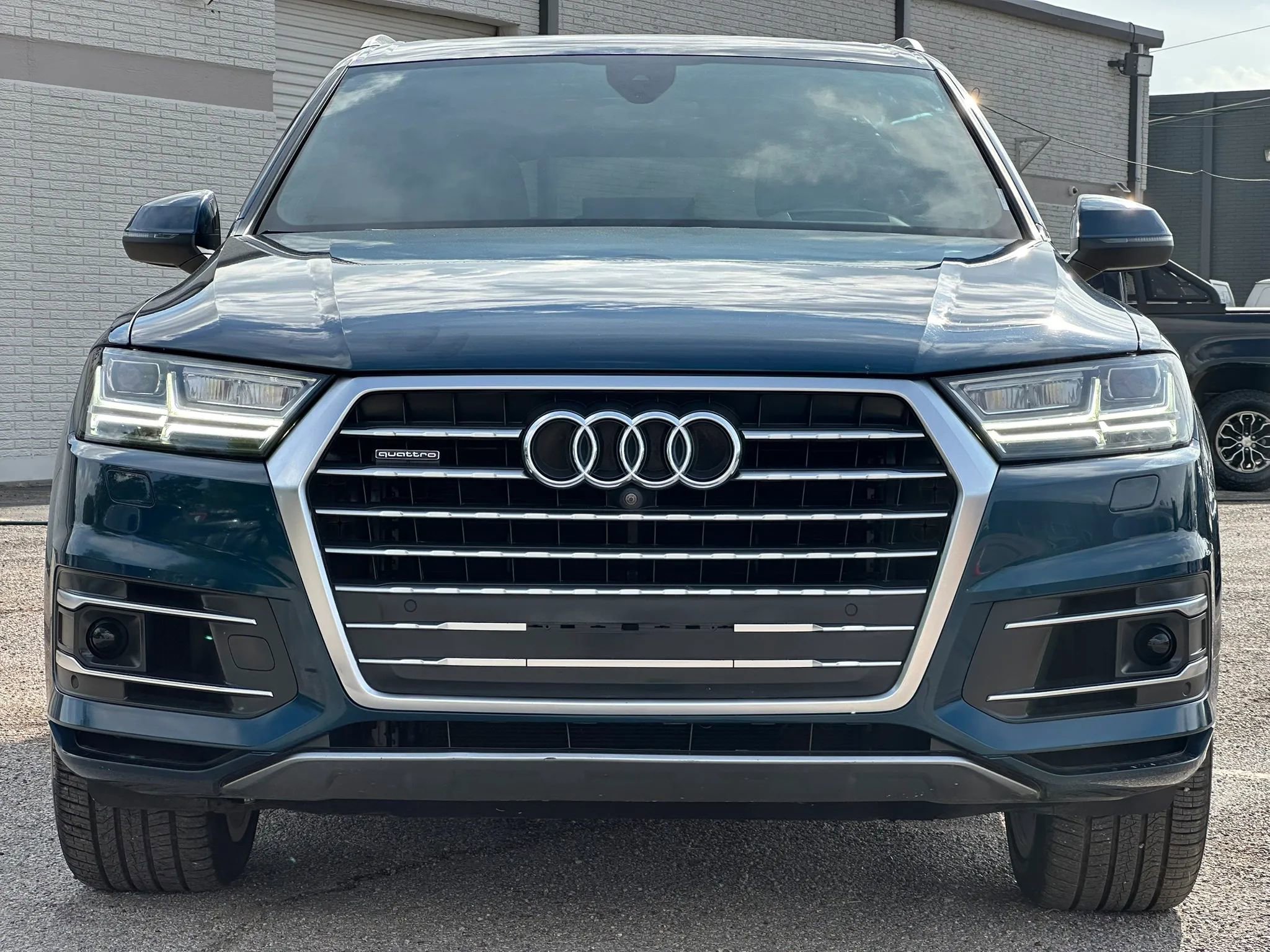Used 2018 Audi Q7 3.0T Prestige AWD/4WD image 10